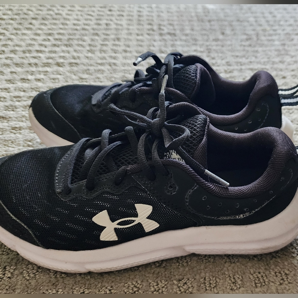 Under Armour Black and White Athletic Shoes